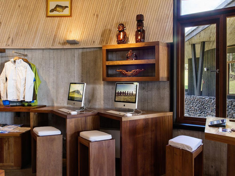 Explora En Rapa Nui Hotel Hanga Roa Exterior photo