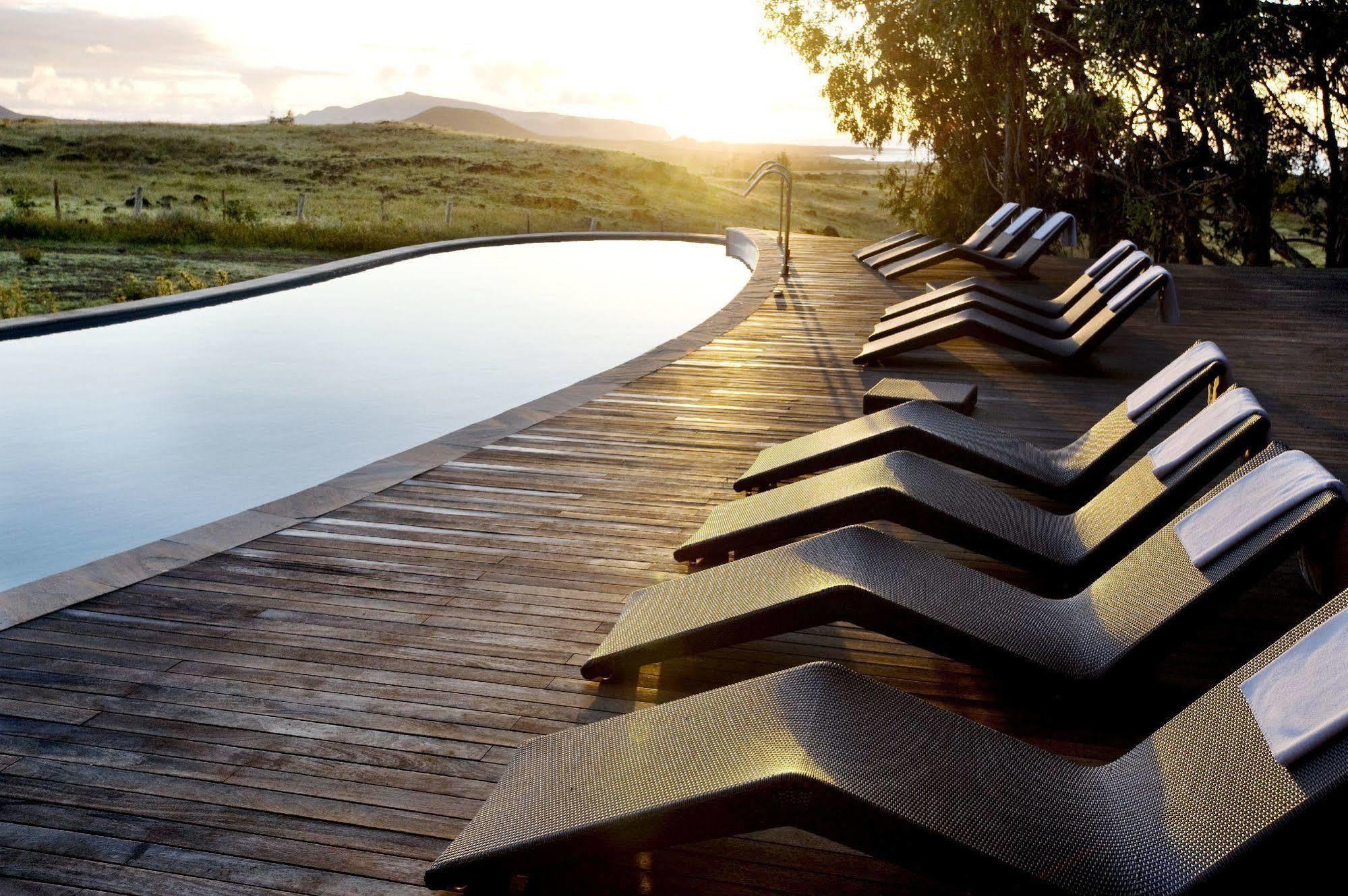 Explora En Rapa Nui Hotel Hanga Roa Exterior photo